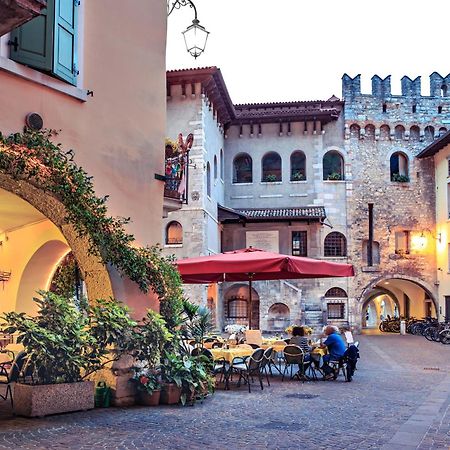 Appartamento Centro Storico Riva 2 - Happy Rentals Extérieur photo